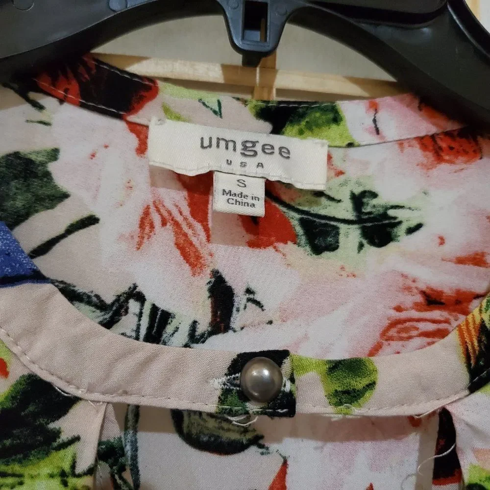 Umgee Floral Bell Sleeve Blouse Sz S - Picture 7 of 8